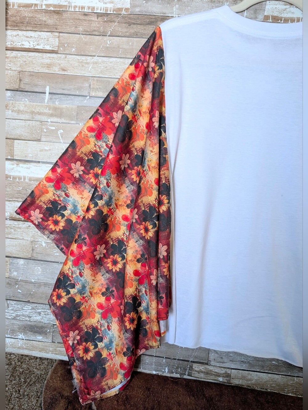 Jerry Garcia Graphic W Boho Floral Bat Winged Sleeves Top - Picture 13 of 15
